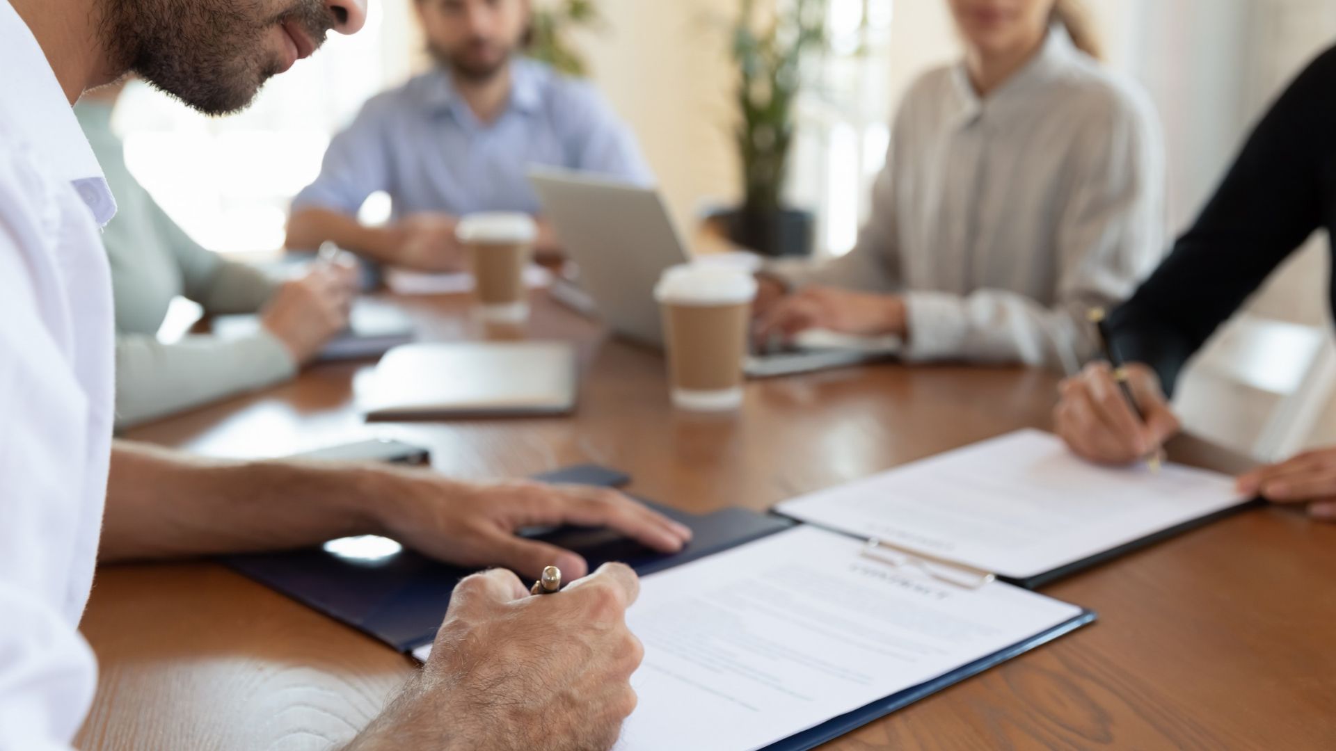 Autorisation d'absence pour participation aux instances d'un organisme d'emploi et de formation